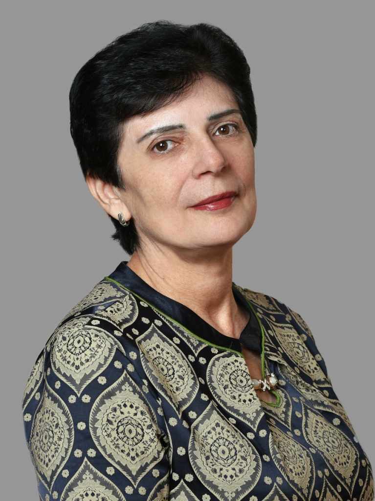 Евсеенко Инна Сергеевна.