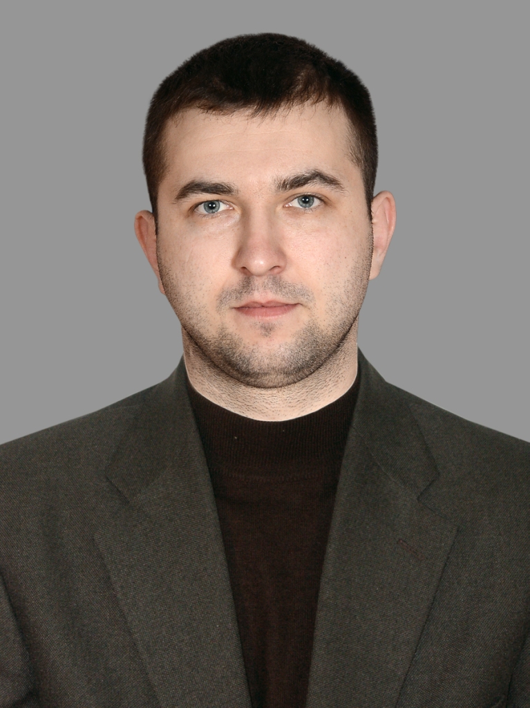 Пинчук Евгений Викторович.